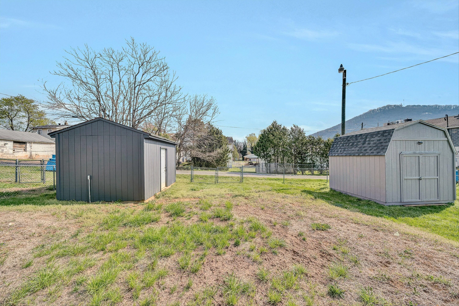 1001 Woodrow AVE - Photo 38