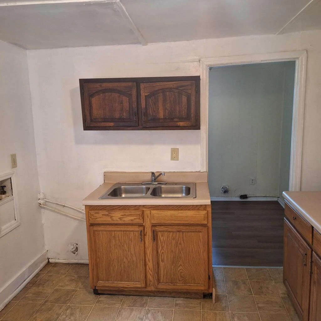 515 Albemarle AVE - Photo 4