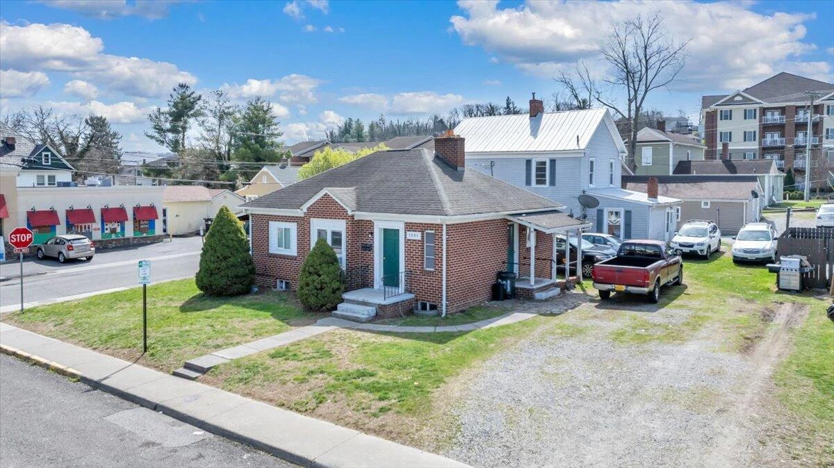 1201-1217 Fairfax ST - Photo 8
