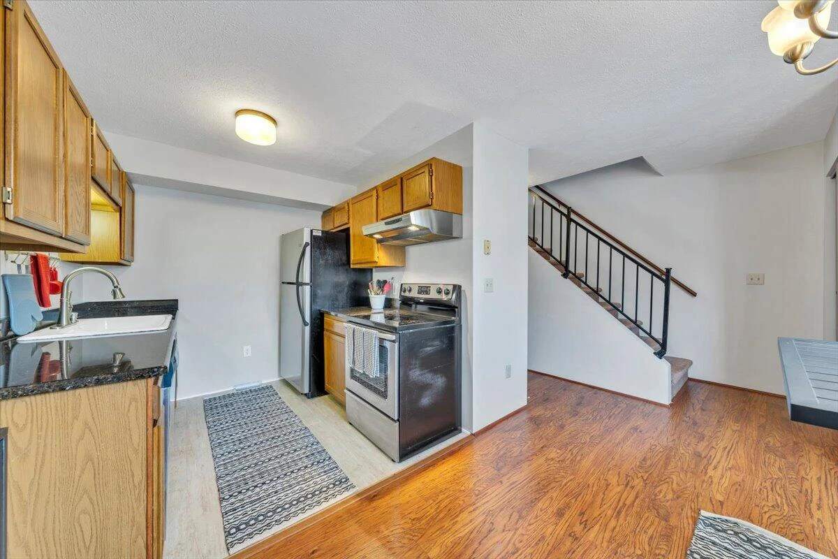 2615 Glade DR - Photo 10