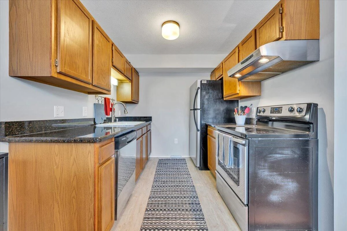 2615 Glade DR - Photo 12
