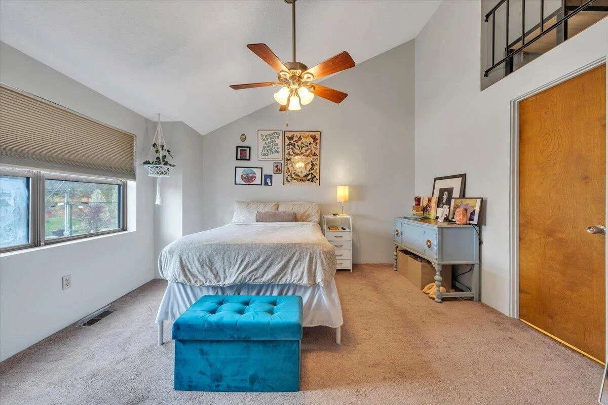 2615 Glade DR - Photo 18