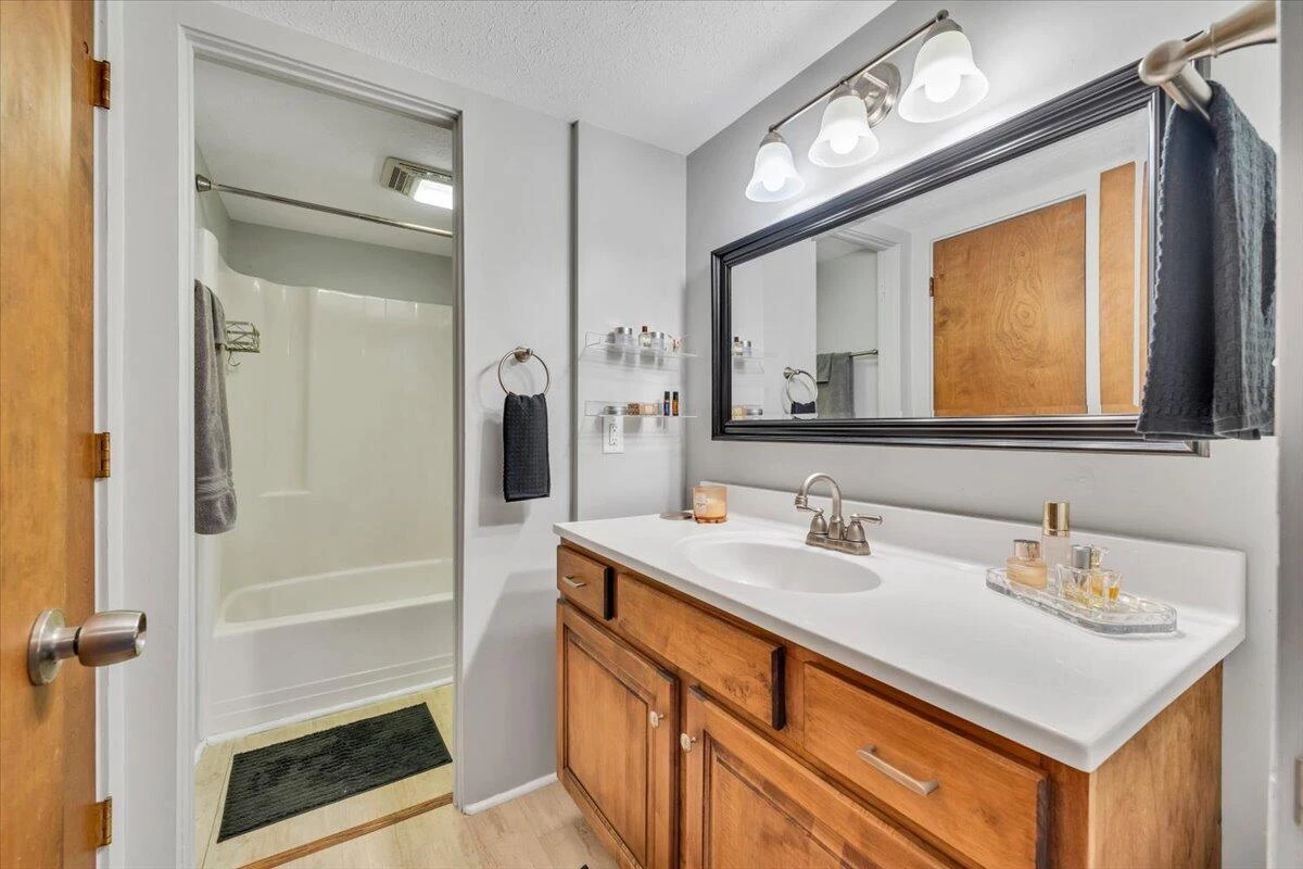 2615 Glade DR - Photo 26