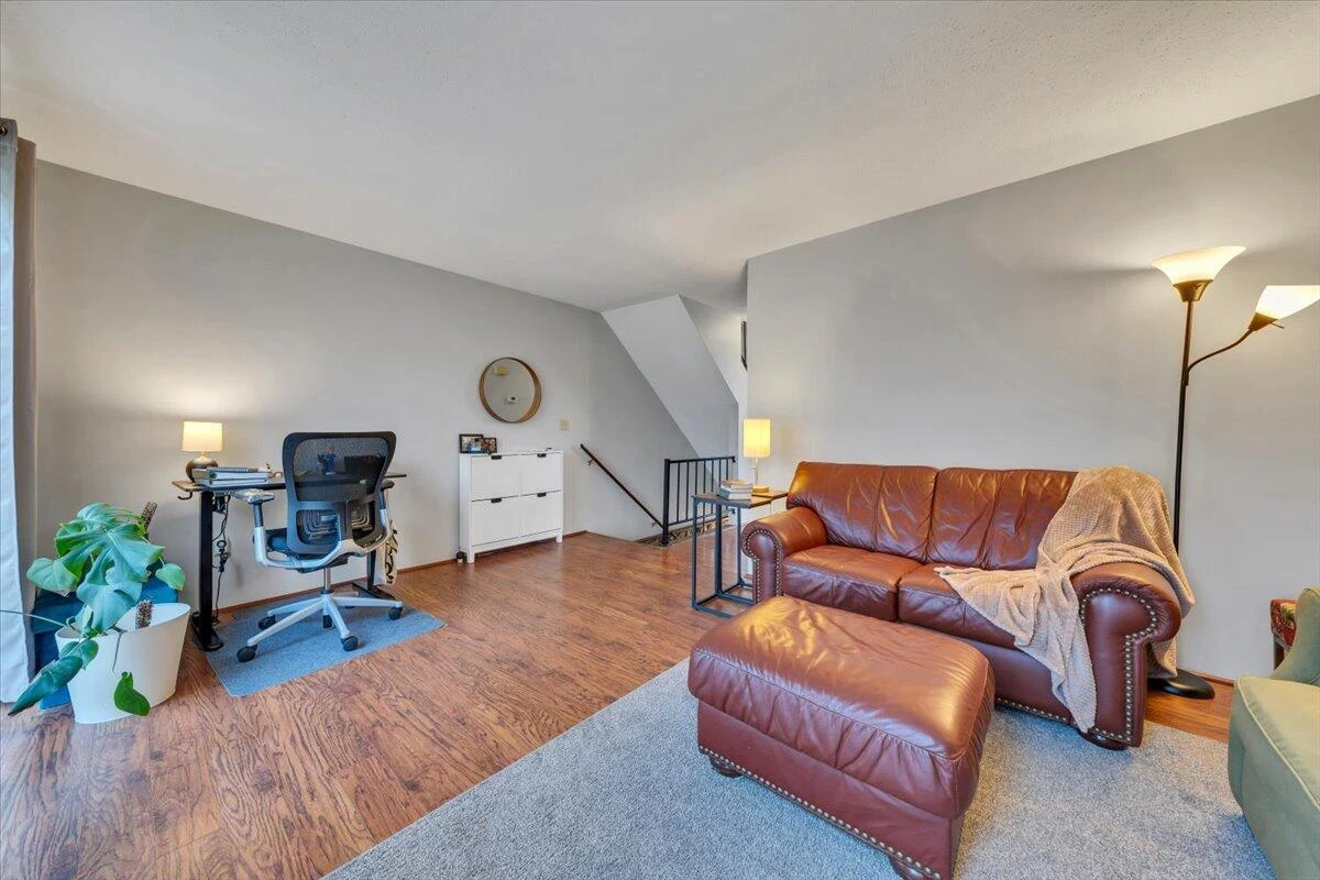 2615 Glade DR - Photo 8