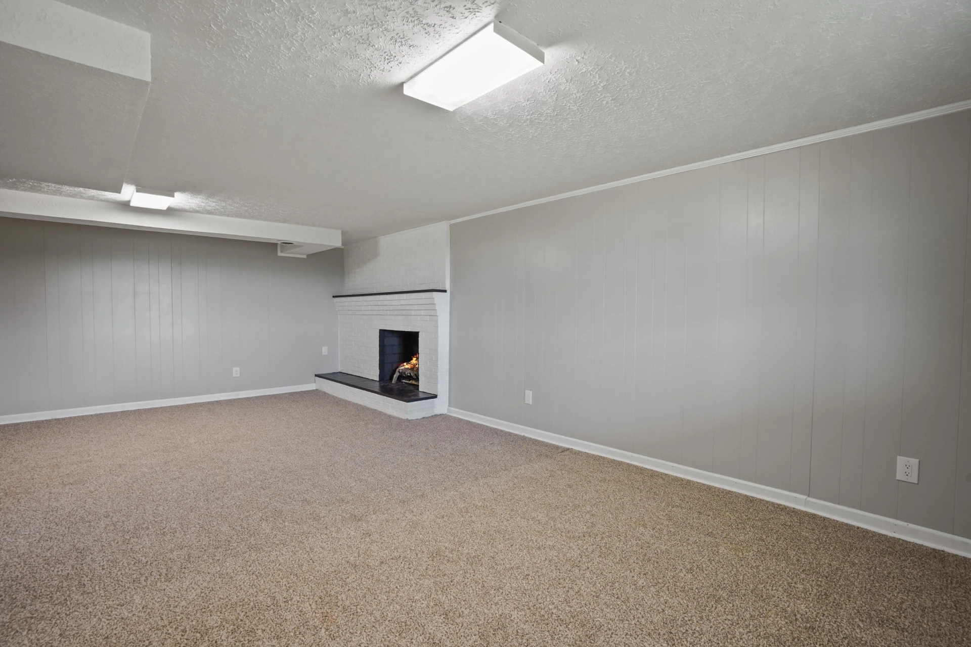 2558 Smith Mountain Lake PKWY - Photo 28