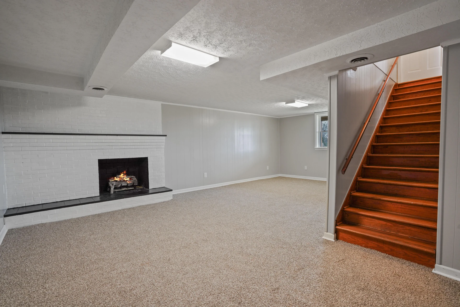 2558 Smith Mountain Lake PKWY - Photo 29