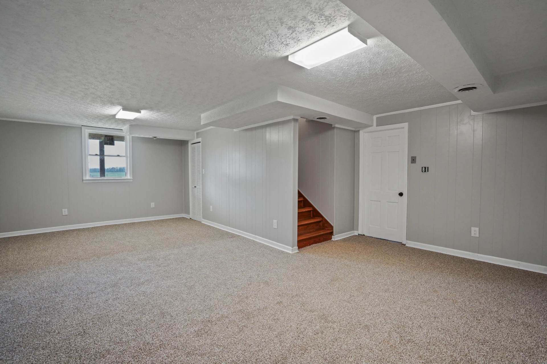 2558 Smith Mountain Lake PKWY - Photo 30