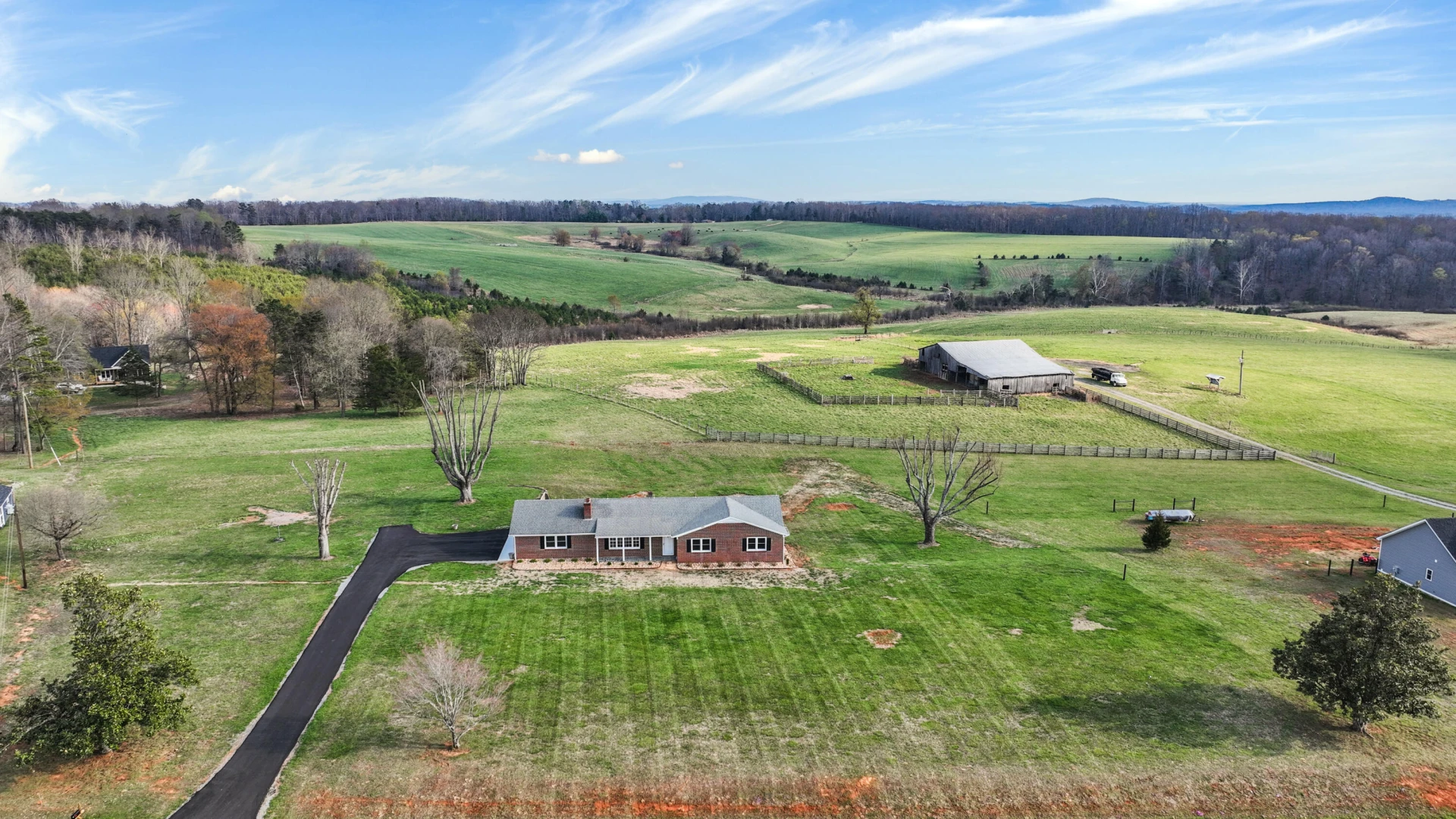 2558 Smith Mountain Lake PKWY - Photo 40