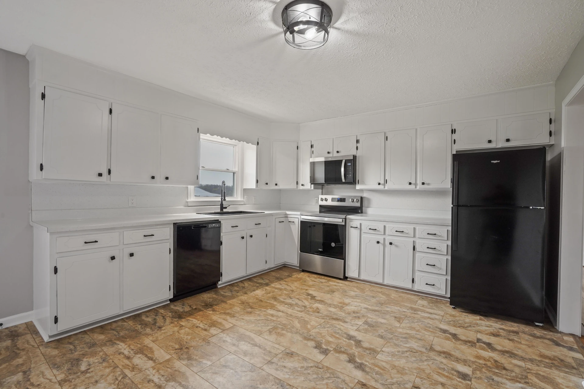 2558 Smith Mountain Lake PKWY - Photo 8