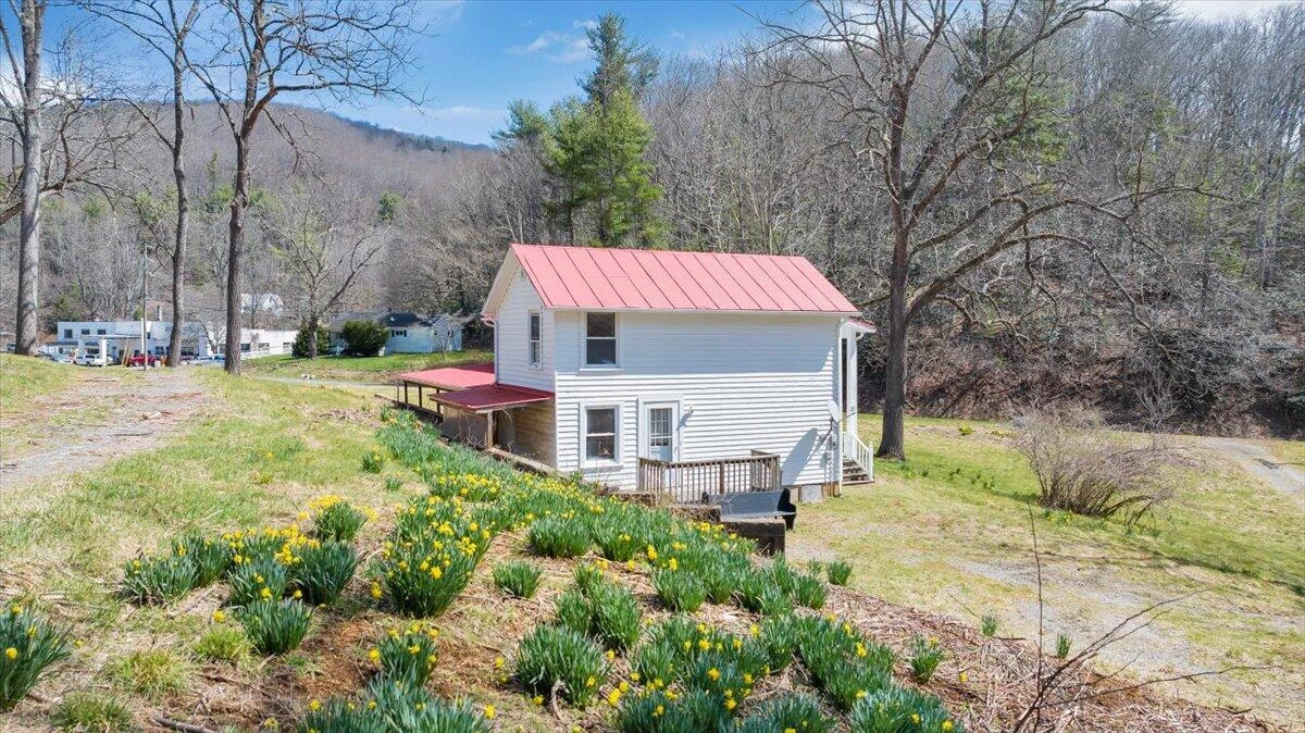 9537-9539 Floyd Hwy - Photo 32