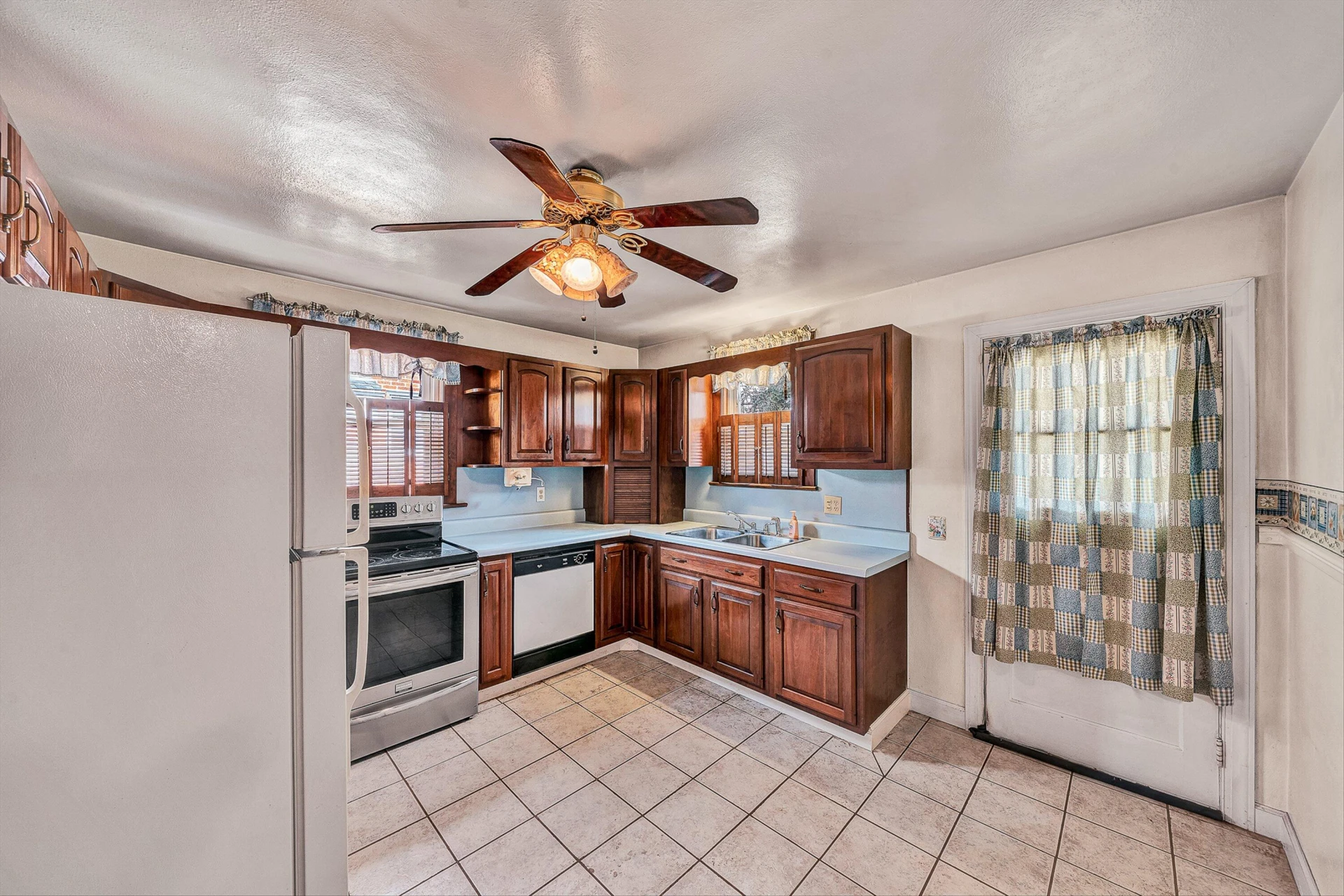 4009 Richland AVE - Photo 11
