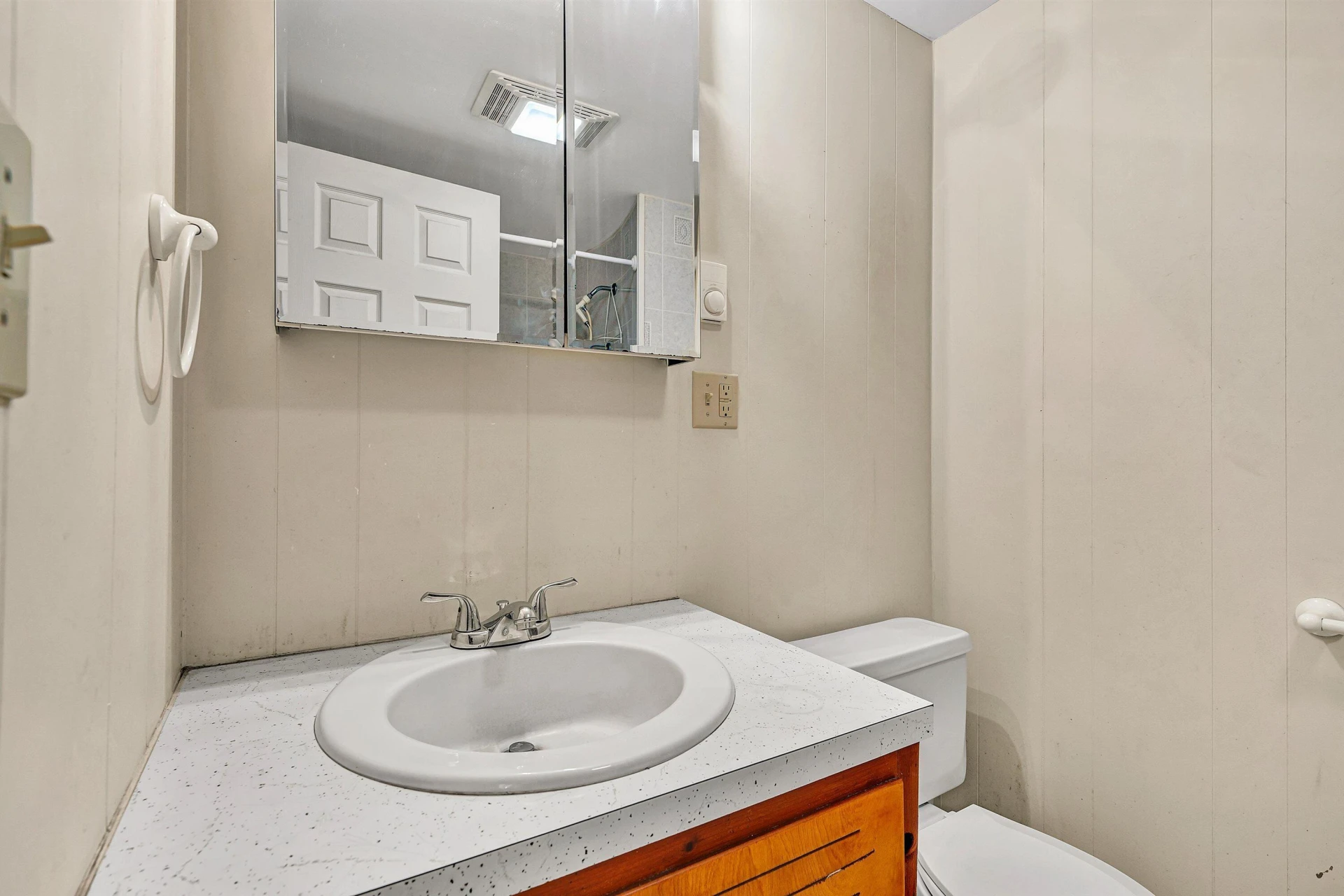 1717 Wirtz RD - Photo 32