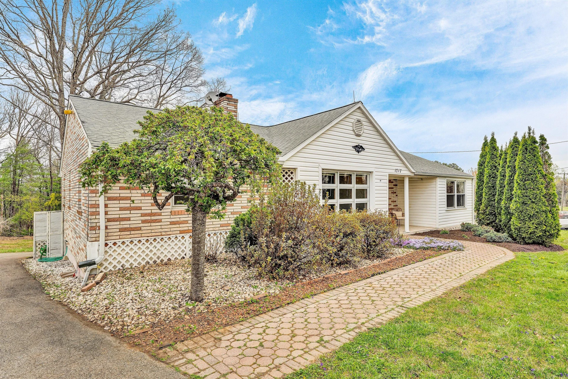 1717 Wirtz RD - Photo 9