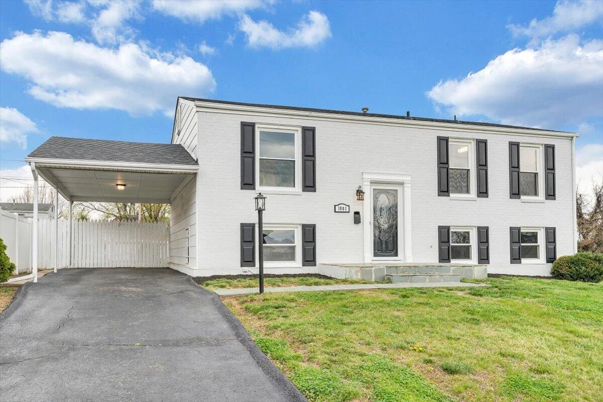 1801 Franwill AVE - Photo 2