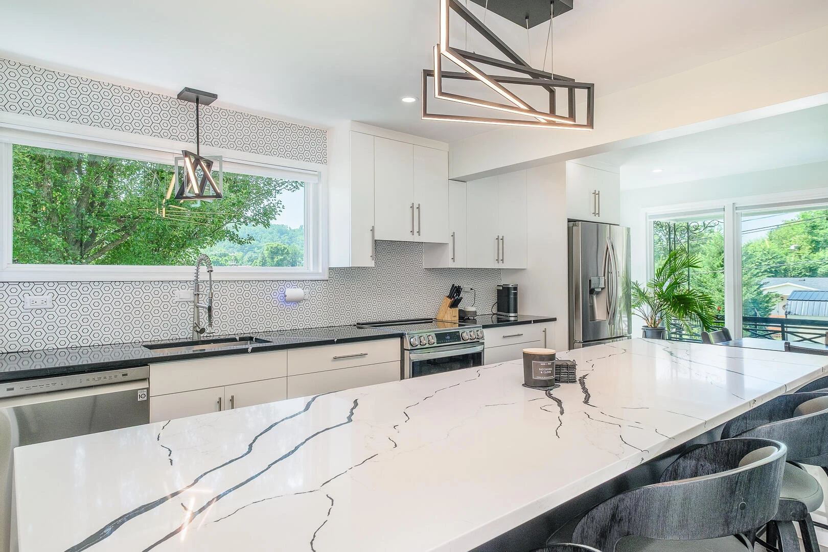 1307 Massie AVE - Photo 14