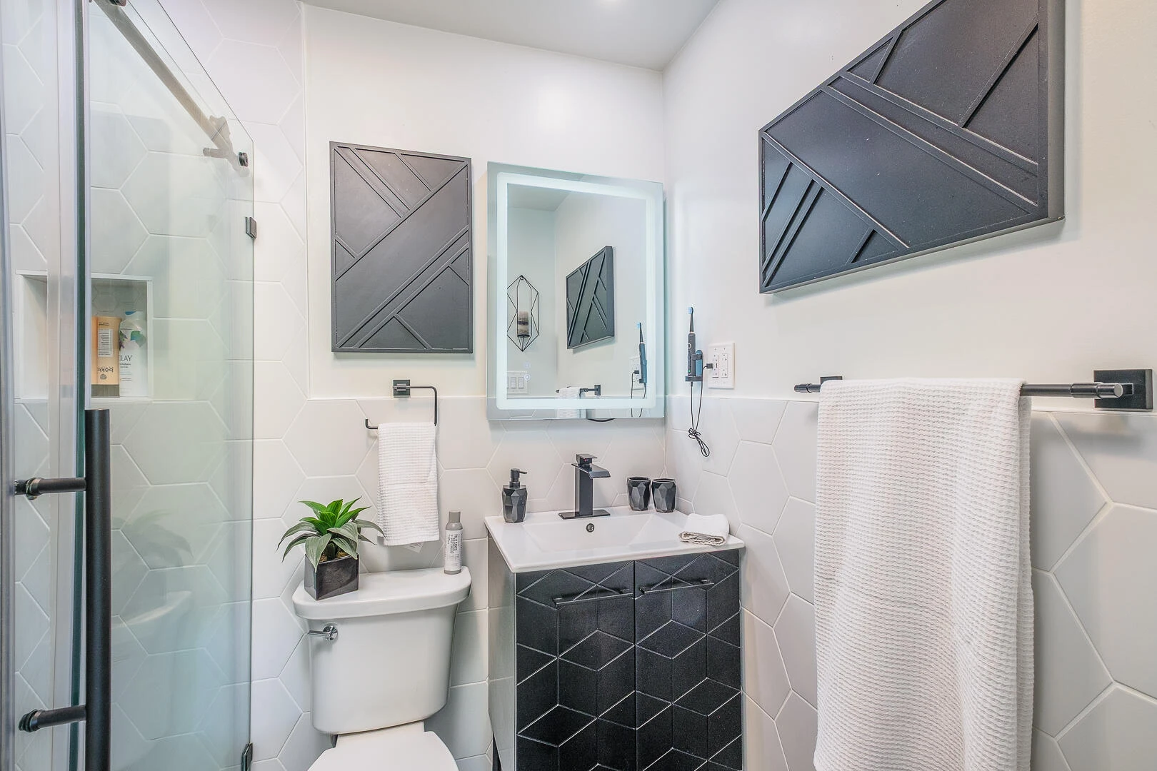 1307 Massie AVE - Photo 24