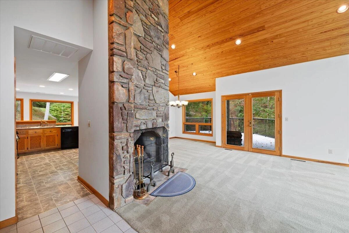 701 Bishop RD - Photo 25