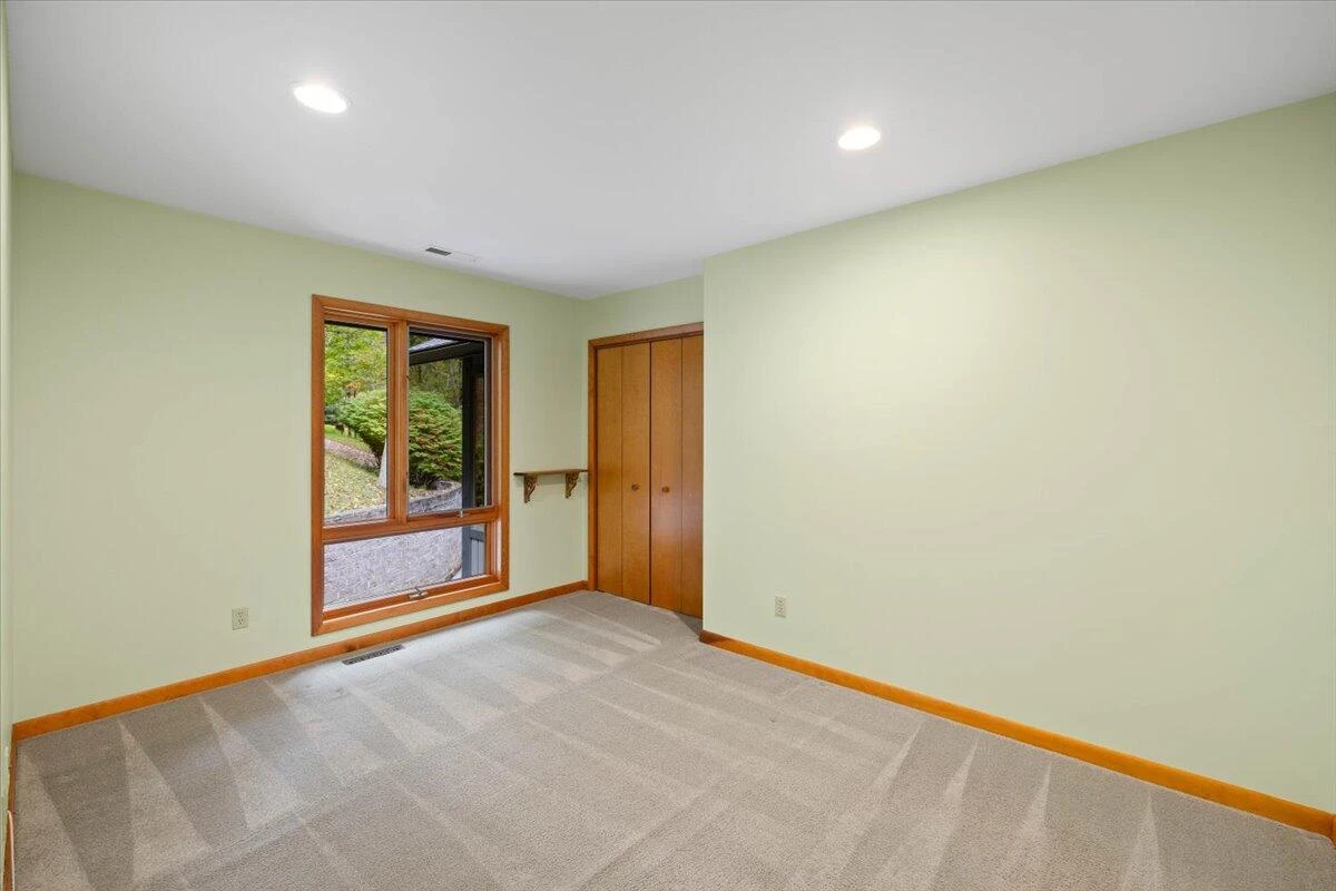 701 Bishop RD - Photo 35