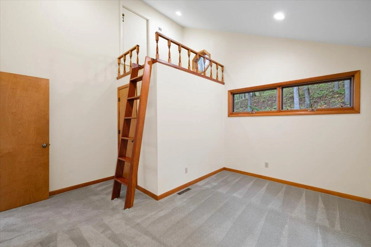 701 Bishop RD - Photo 36