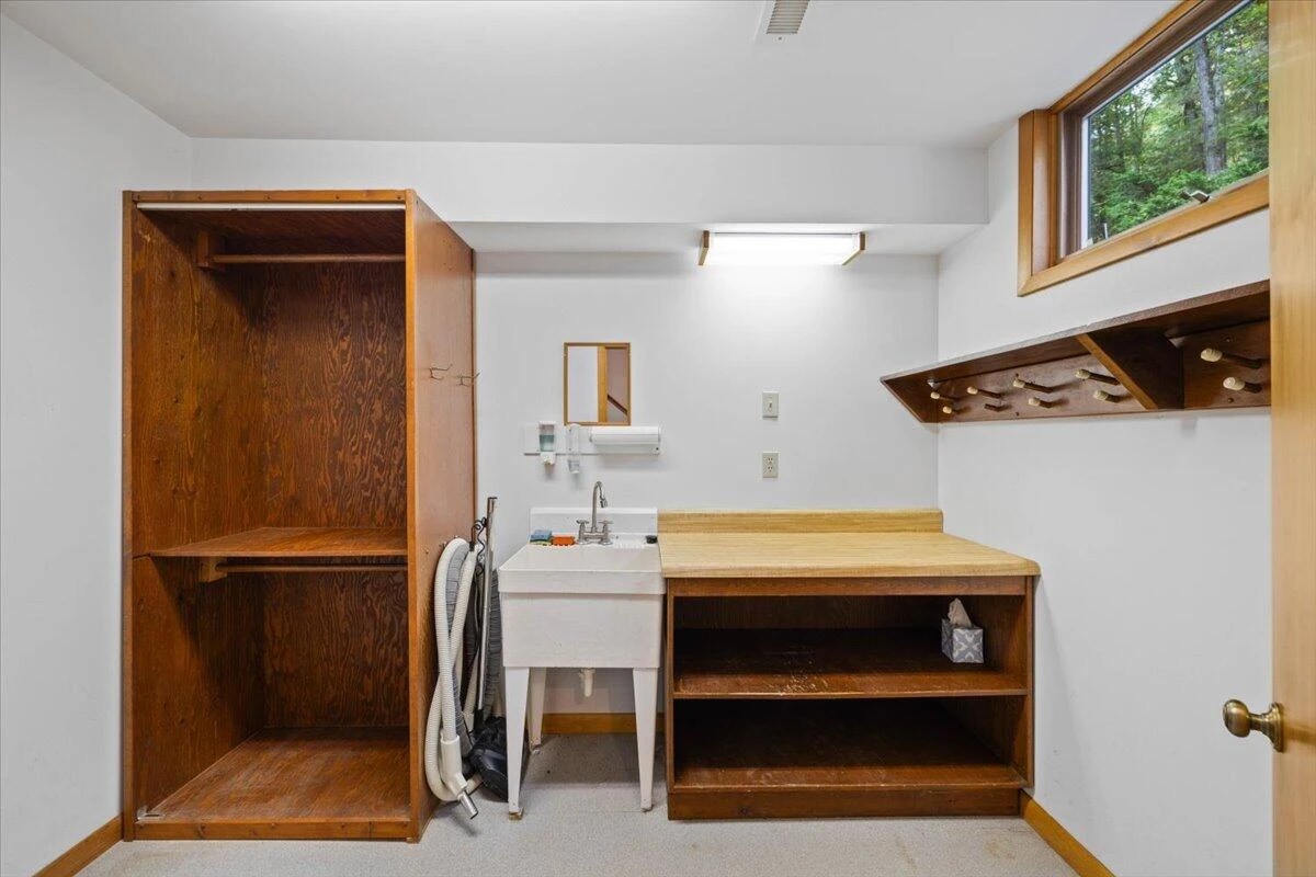 701 Bishop RD - Photo 44