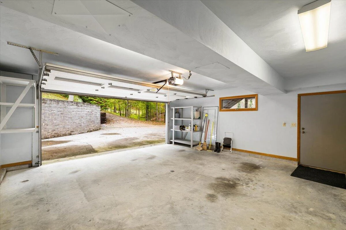701 Bishop RD - Photo 46