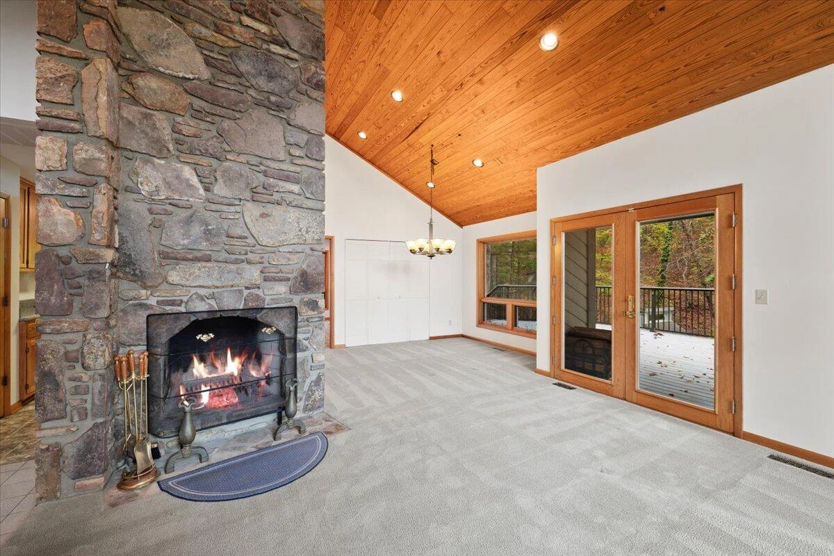 701 Bishop RD - Photo 48