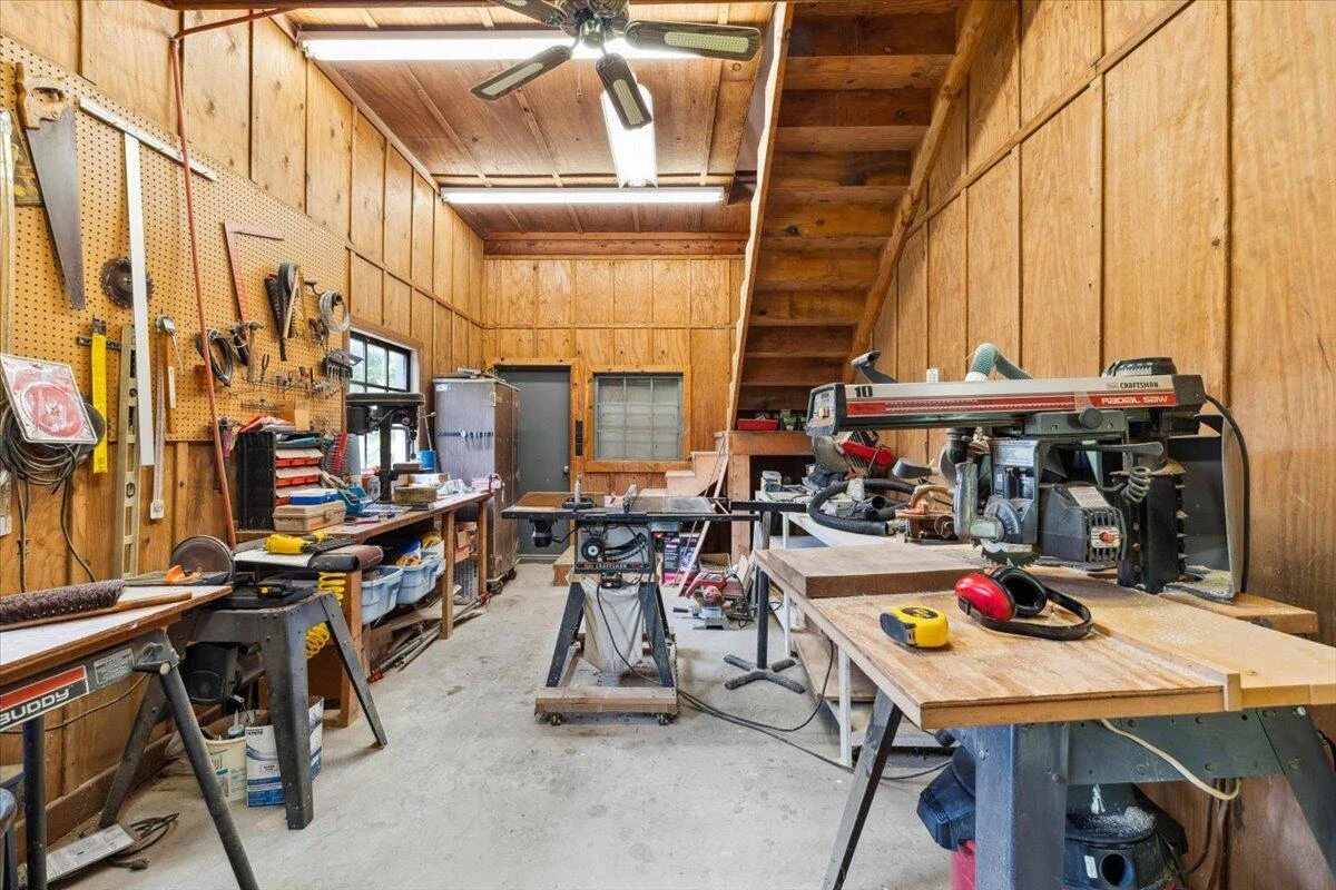 701 Bishop RD - Photo 68