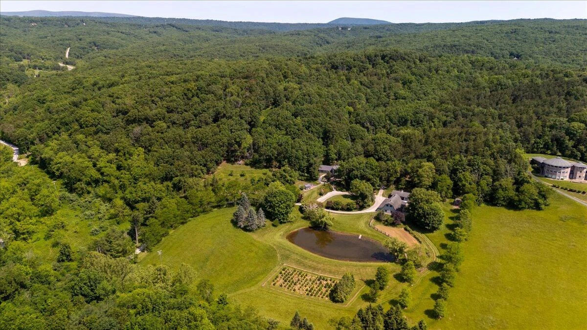 701 Bishop RD - Photo 93