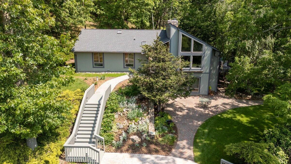 701 Bishop RD - Photo 94