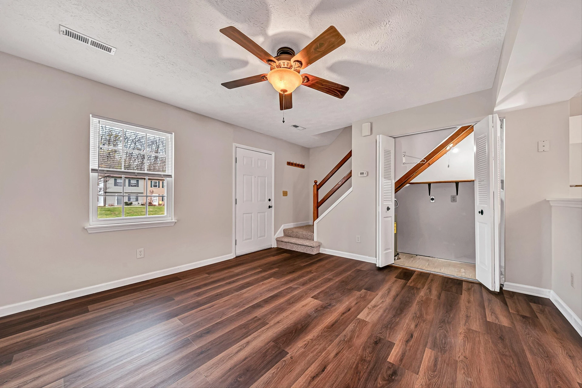 162 Tinkerview DR - Photo 7