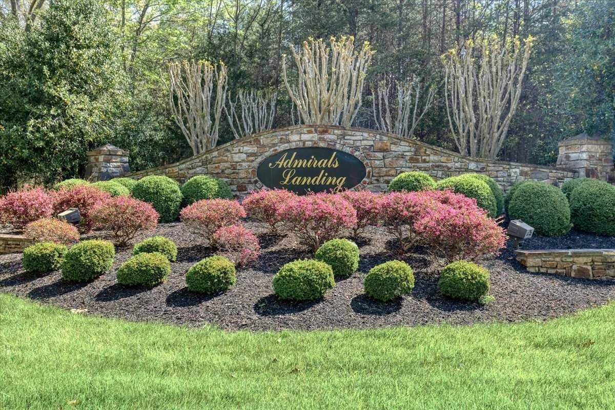 Lot 40 Lakeside LN