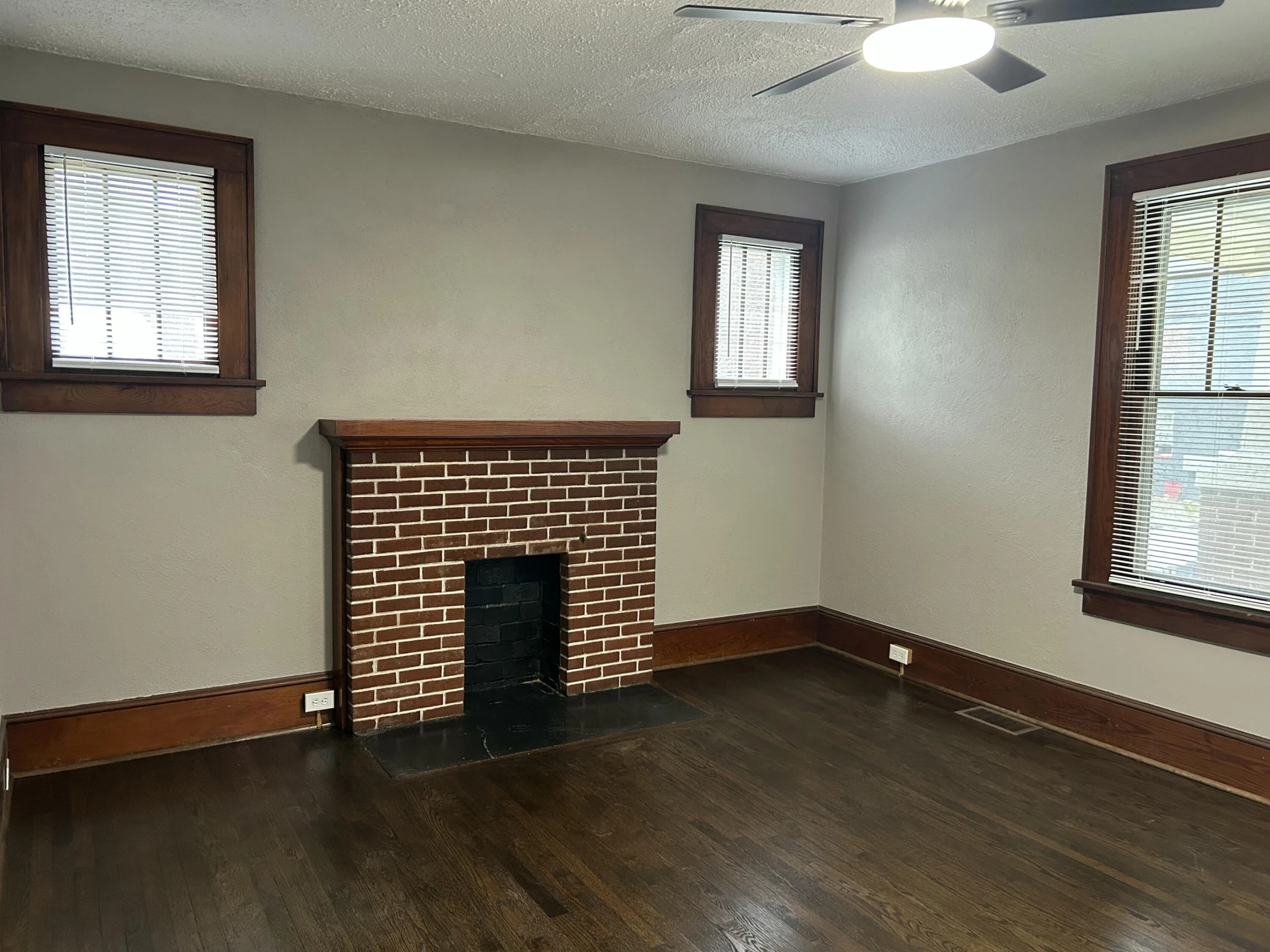 315 Washington AVE - Photo 6