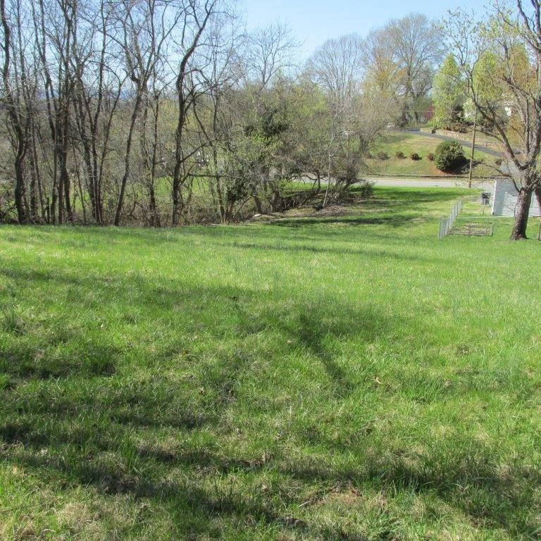 0 Riverdale RD - Photo 4