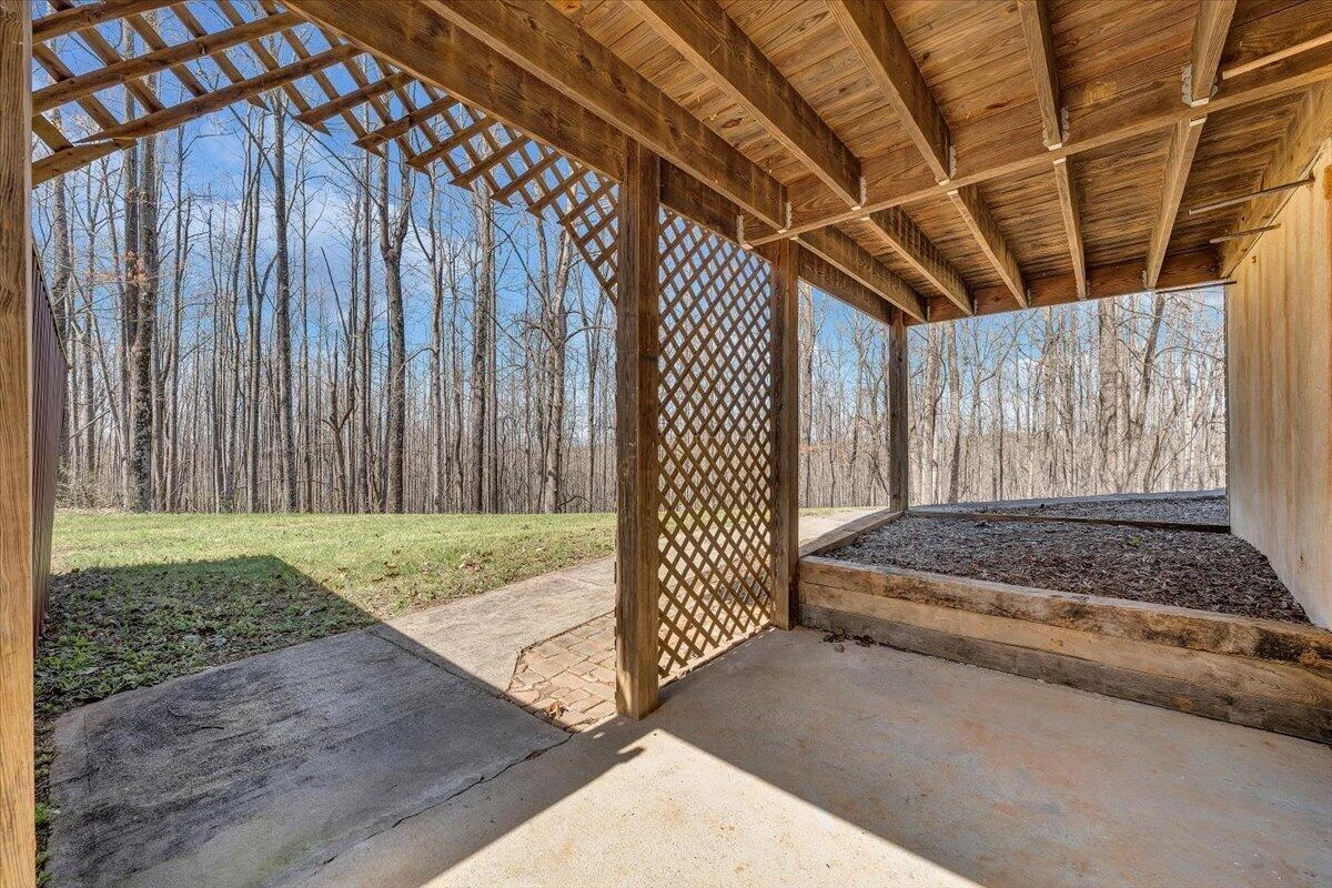 661 Briar Mountain RD - Photo 41