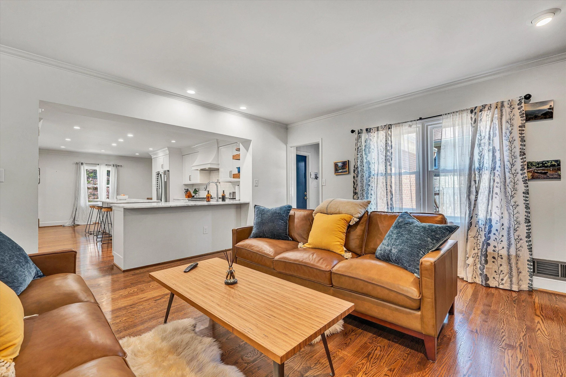 3008 Maywood AVE - Photo 18