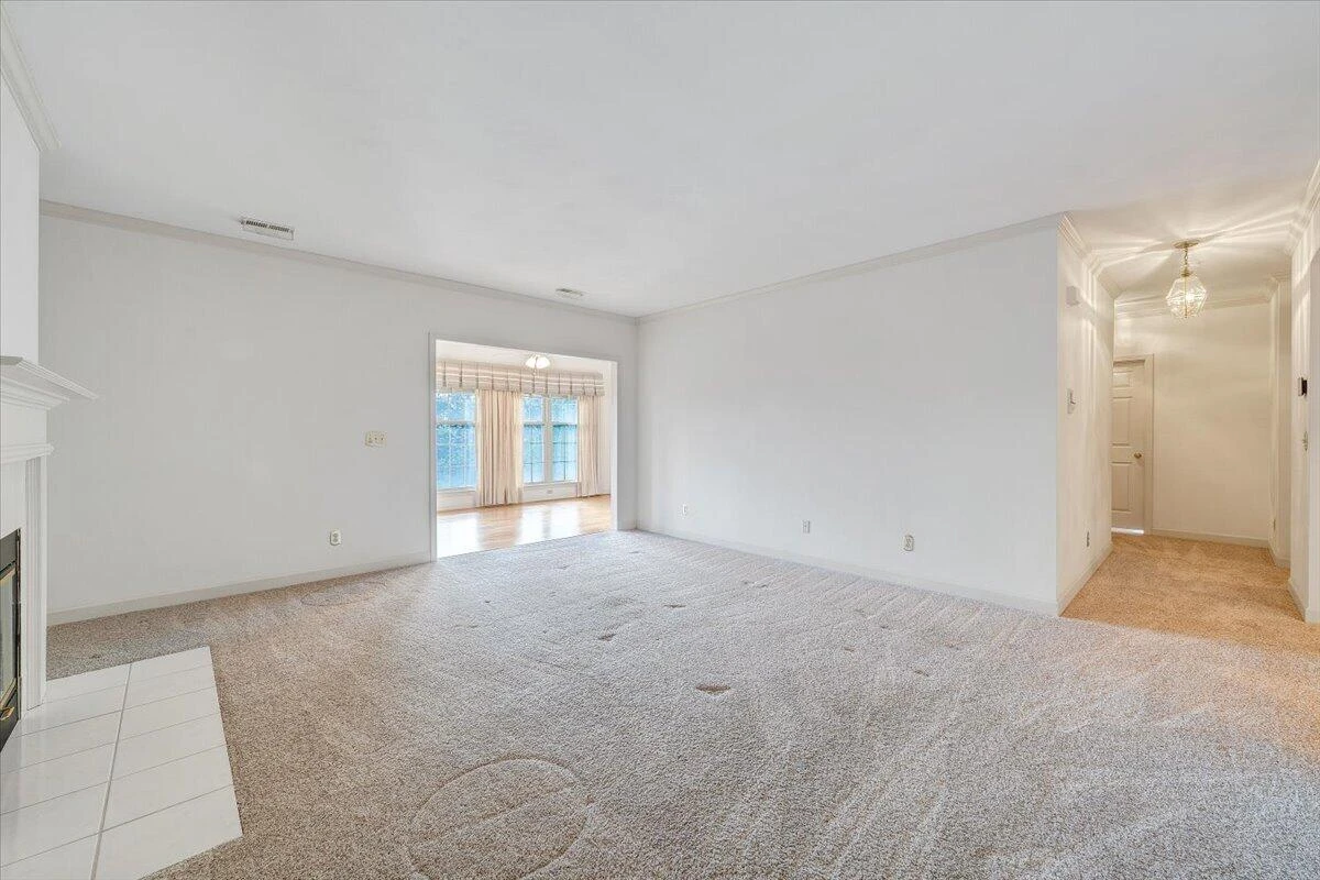 4641 Heather DR #APT 313 - Photo 6