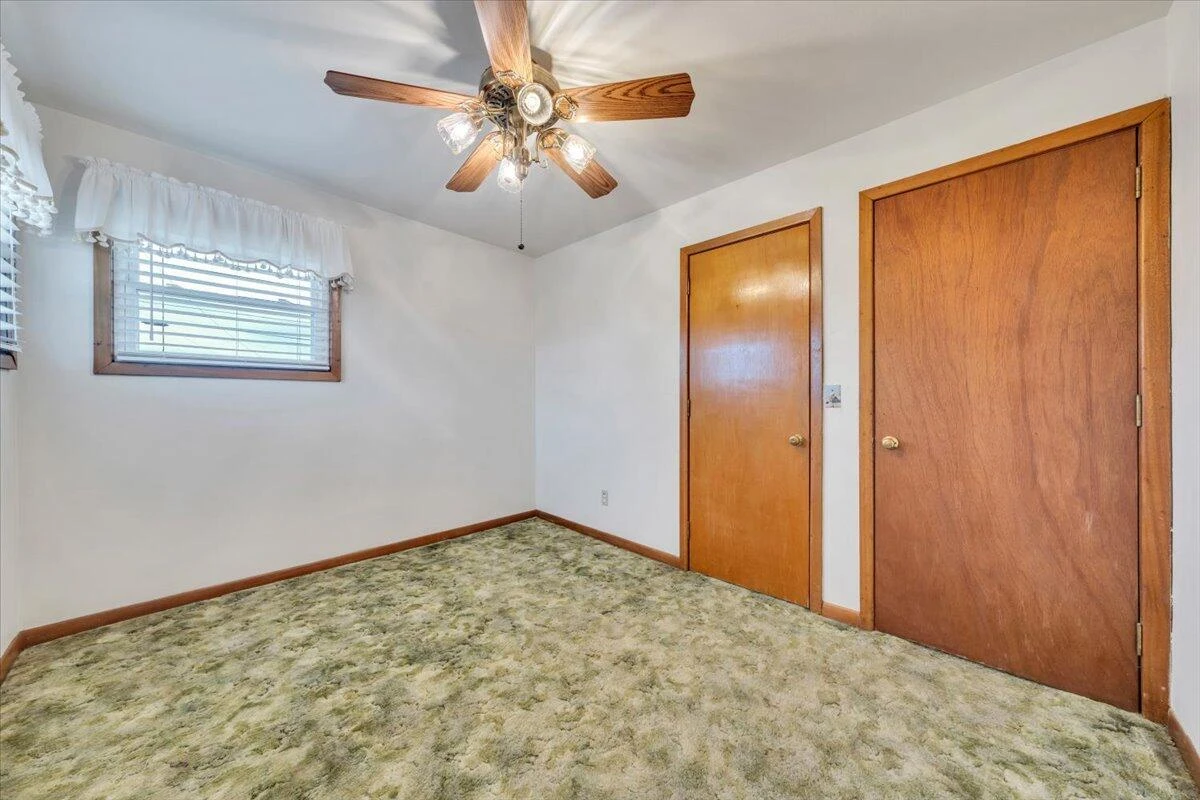 5156 Hazelridge RD - Photo 19
