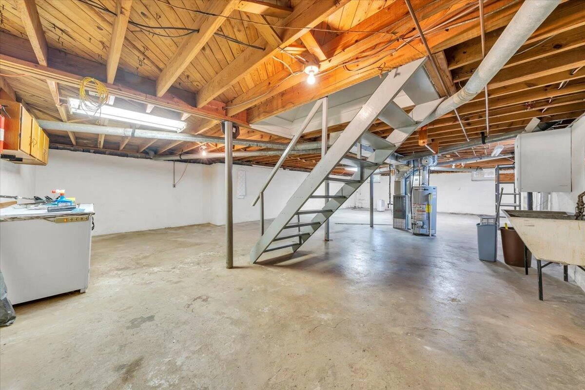 5156 Hazelridge RD - Photo 22