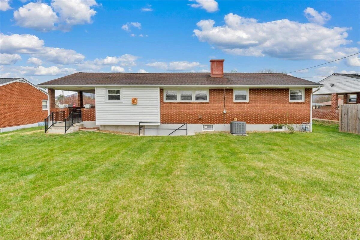 5156 Hazelridge RD - Photo 26