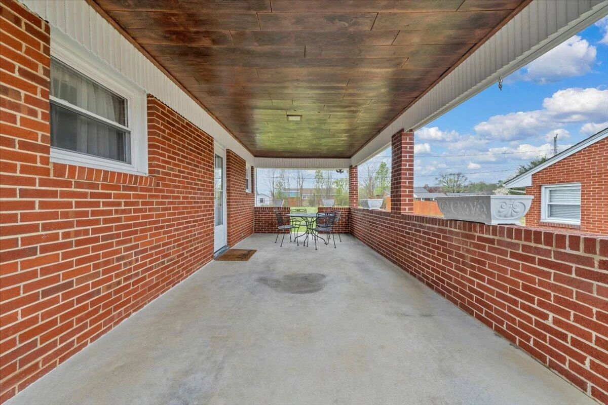 5156 Hazelridge RD - Photo 28