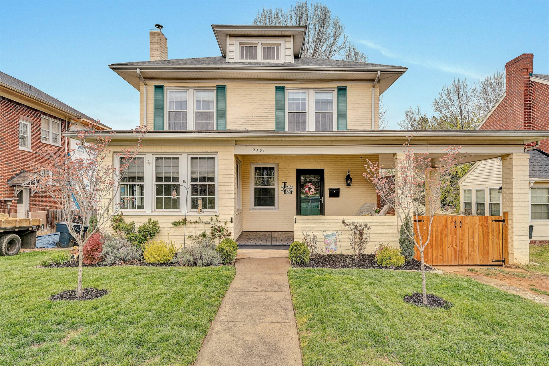 2401 Laburnum AVE