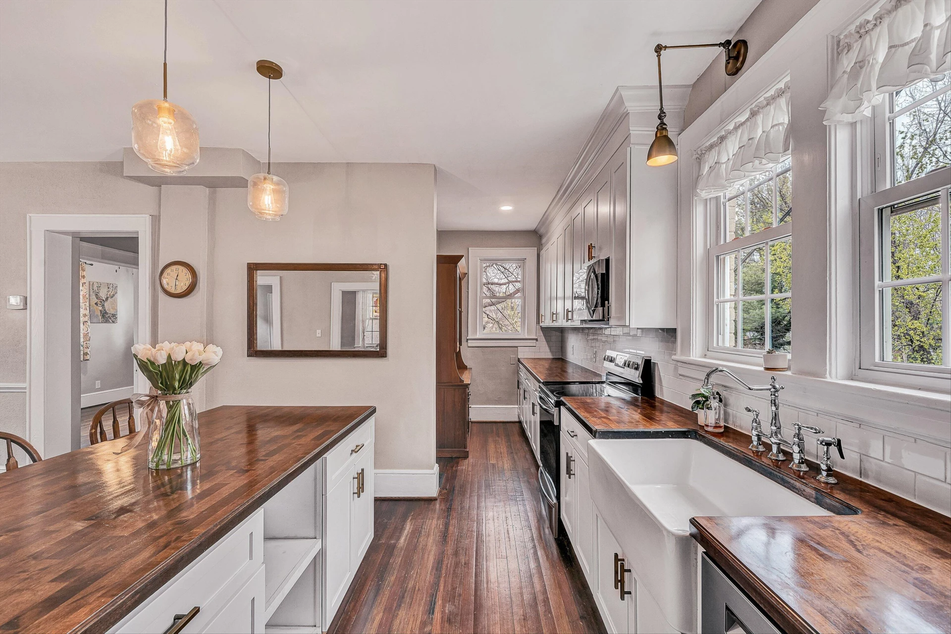 2401 Laburnum AVE - Photo 14