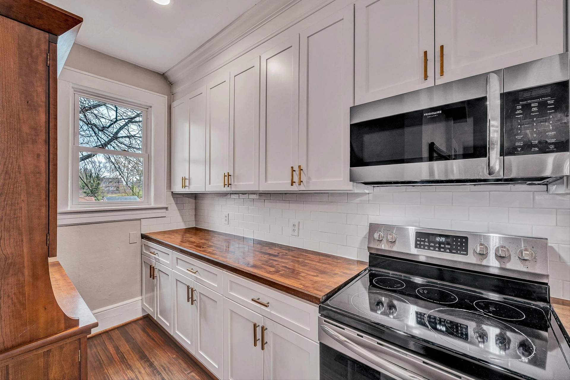 2401 Laburnum AVE - Photo 15