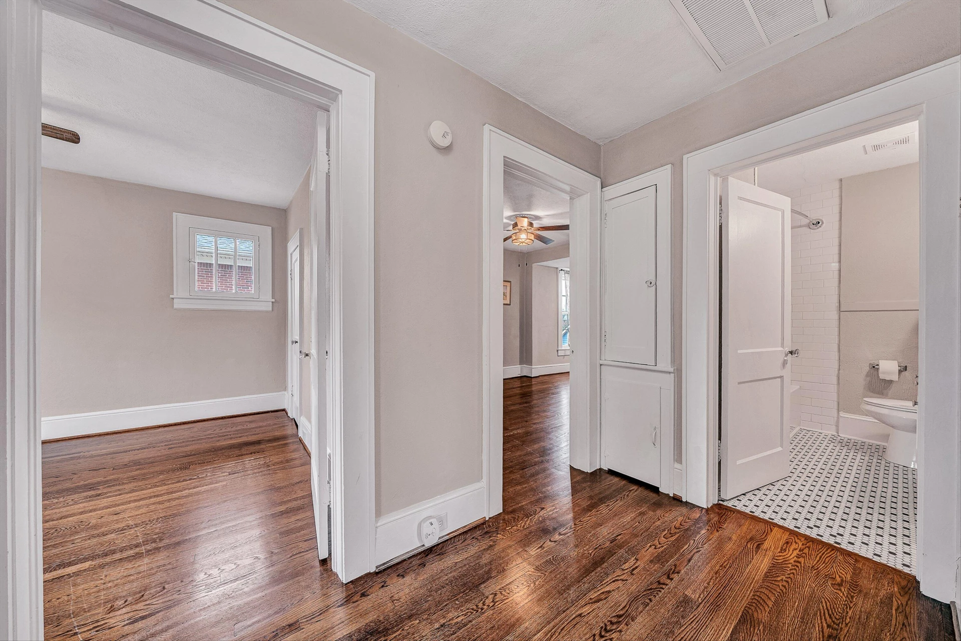 2401 Laburnum AVE - Photo 22