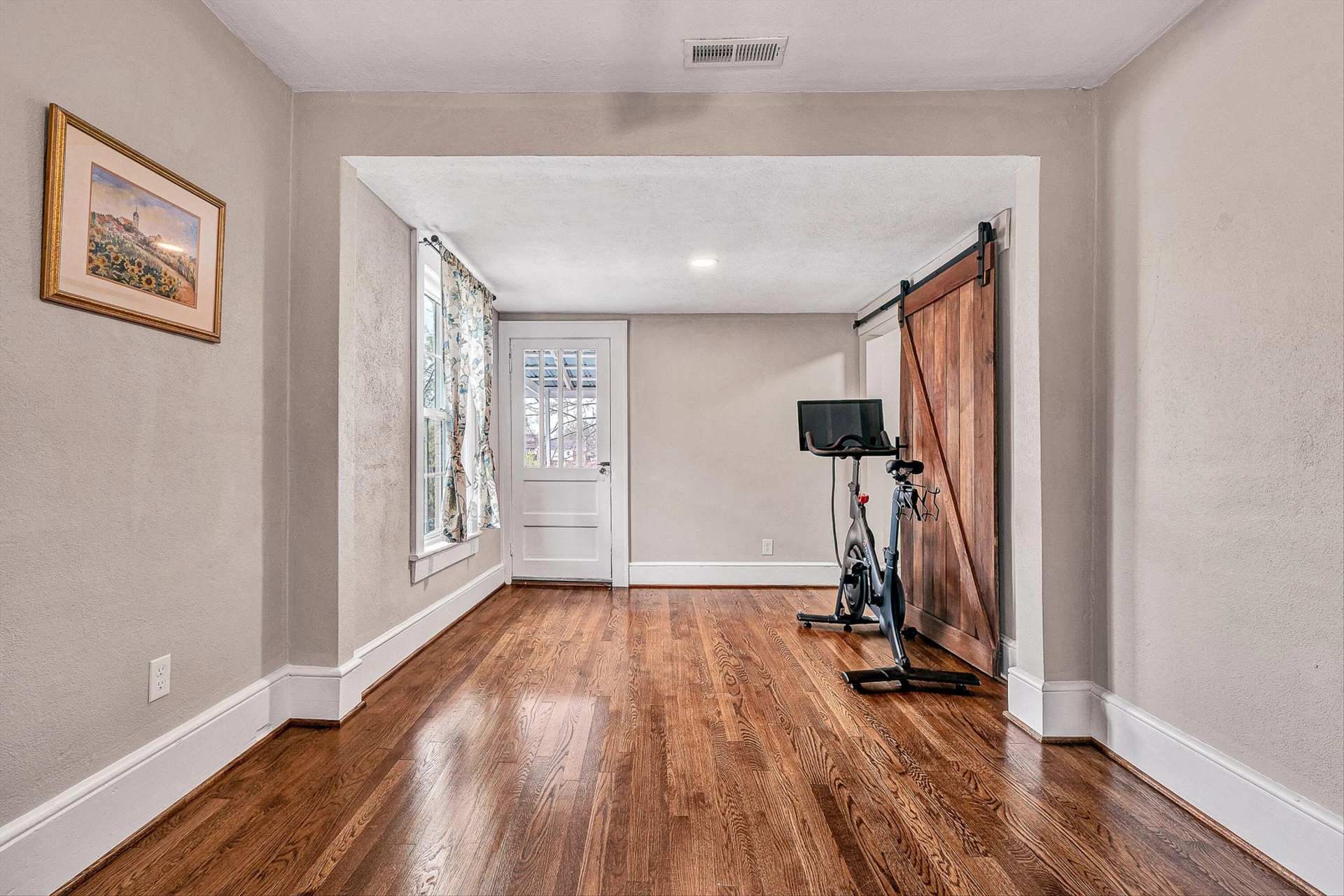 2401 Laburnum AVE - Photo 26