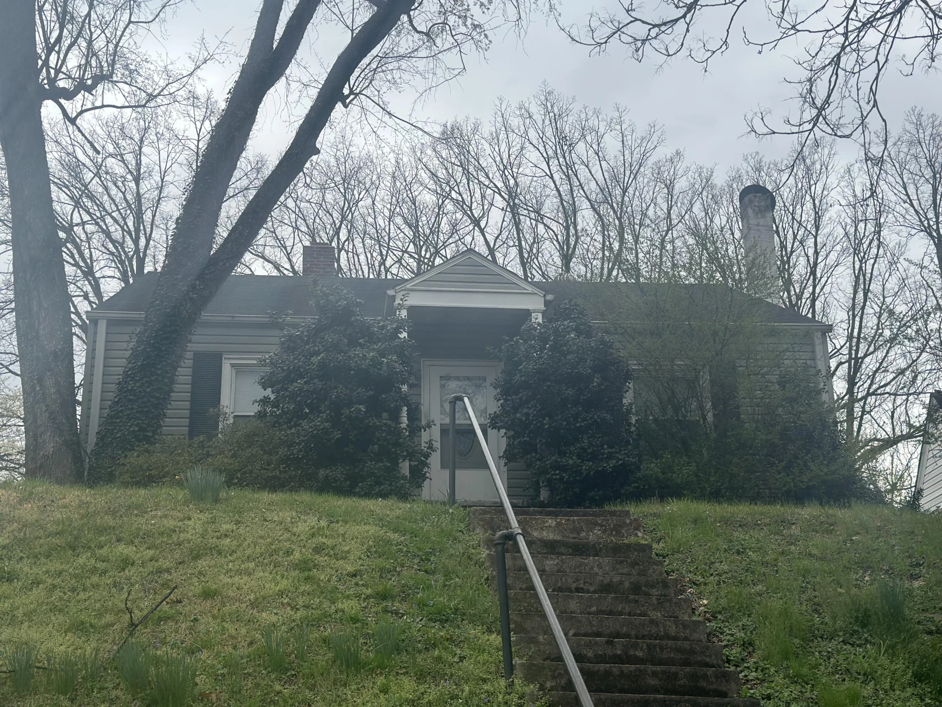 2534 Westover AVE