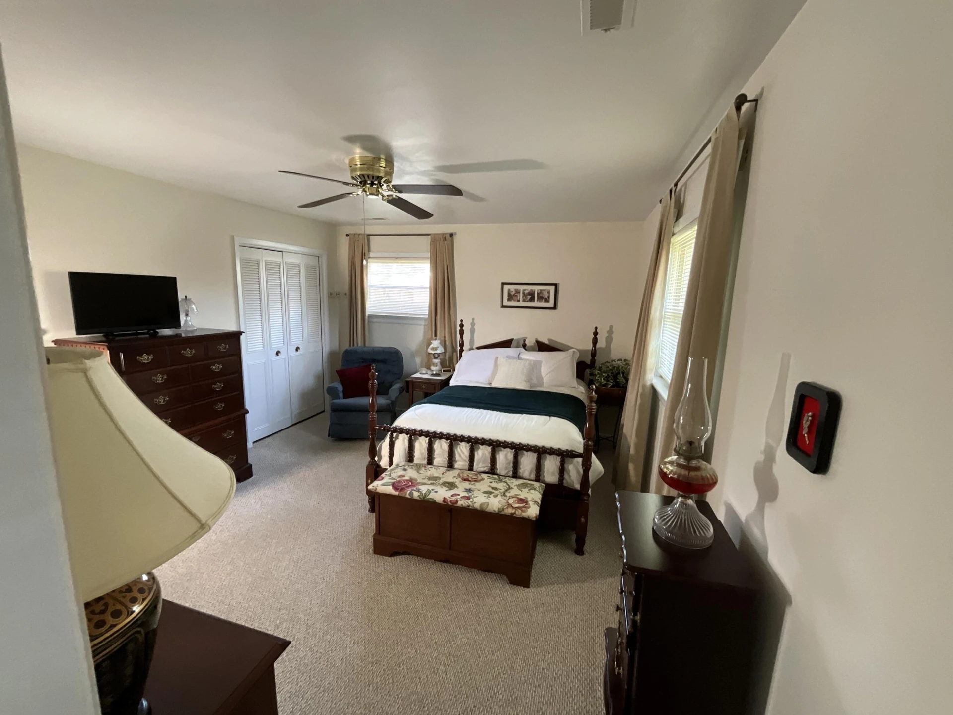 400 Woodland CIR - Photo 11
