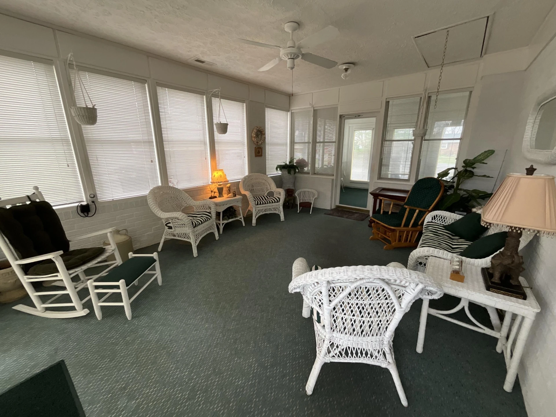 400 Woodland CIR - Photo 23
