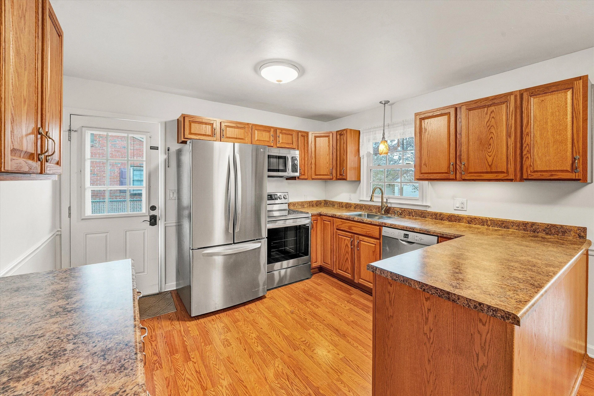 1006 Green Meadow RD - Photo 12