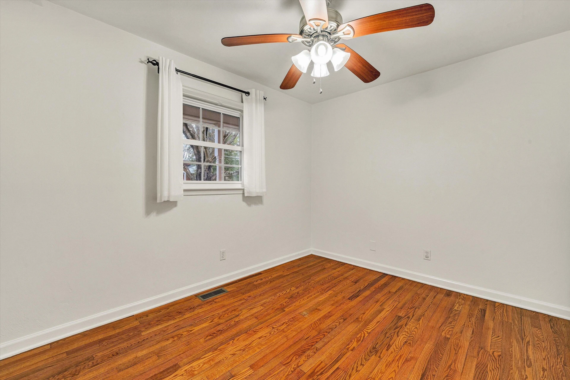 1006 Green Meadow RD - Photo 17